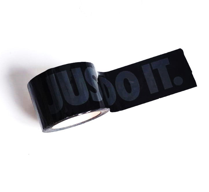 Ruban adhésif noir mat personnalisé avec logo blanc