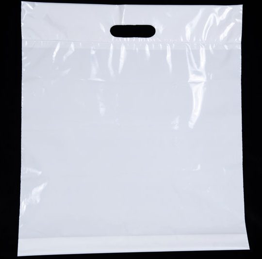 White plastic bags with lined and reinforced handle